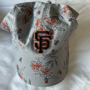 Floral gray ladies San Francisco Giants cap